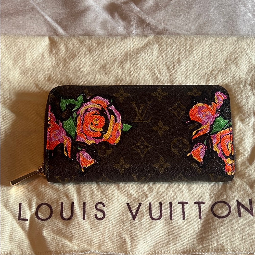✨Louis Vuitton Floral Wallet - Brown and Pink✨ - Picture 5 of 16
